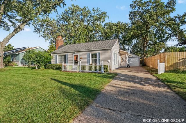 297 W 30th Street, Holland City, MI 49423