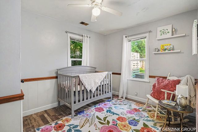 297 W 30th Street, Holland City, MI 49423