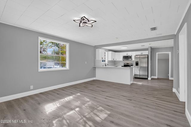 5100 LEXINGTON Avenue, Jacksonville, FL 32210