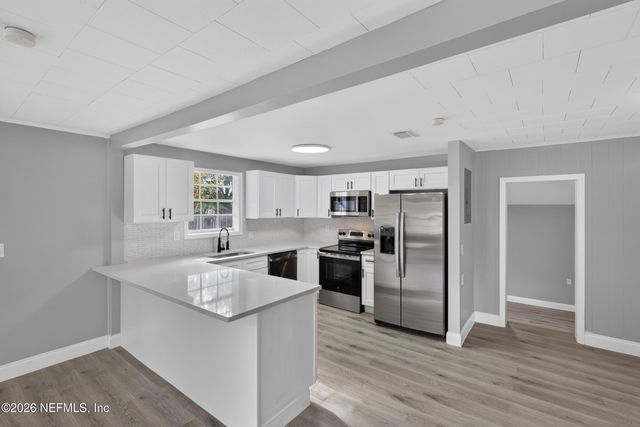 5100 LEXINGTON Avenue, Jacksonville, FL 32210