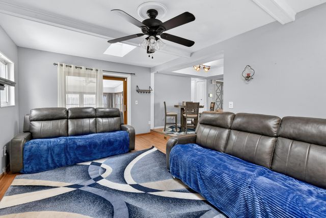 25186 Anna Street, Taylor, MI 48180