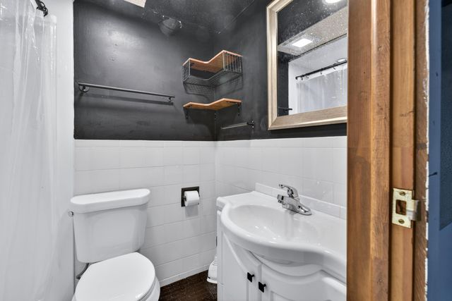 25186 Anna Street, Taylor, MI 48180