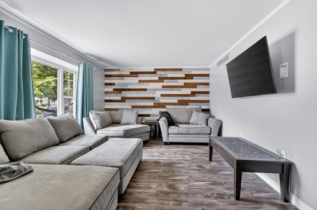 25186 Anna Street, Taylor, MI 48180