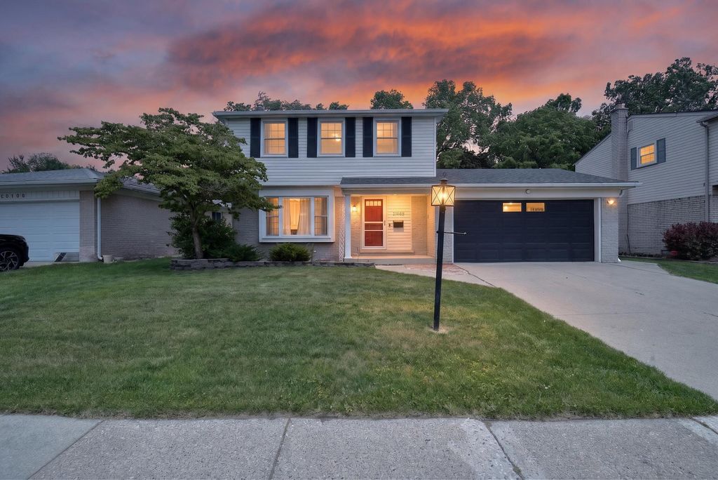 25186 Anna Street, Taylor, MI 48180