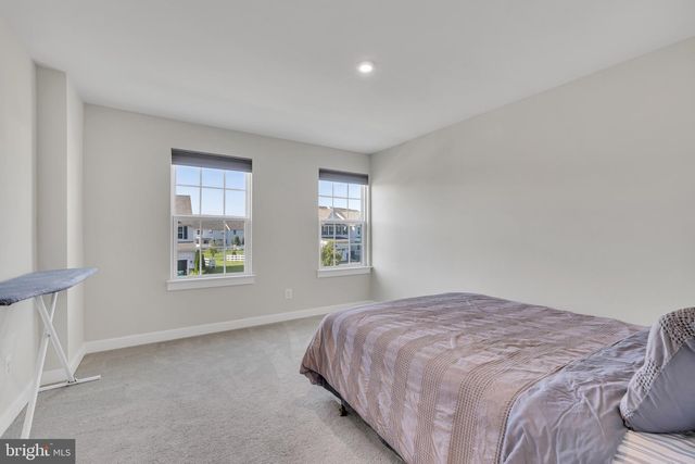220 FELIX DR, Newark, DE 19713