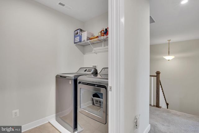 220 FELIX DR, Newark, DE 19713