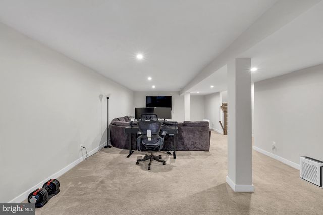 220 FELIX DR, Newark, DE 19713