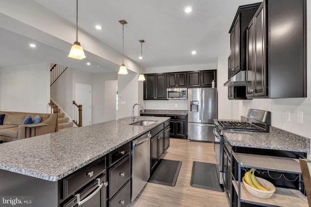 220 FELIX DR, Newark, DE 19713