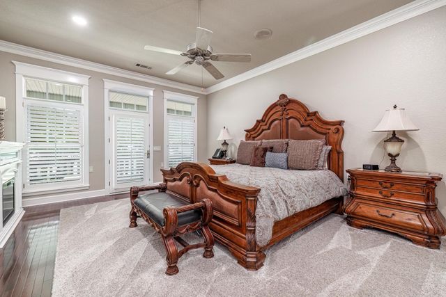 12 Darro Way, Hot Springs Village, AR 71909