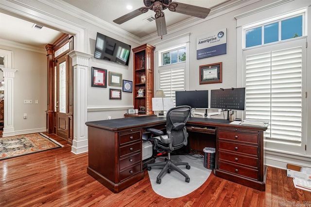12 Darro Way, Hot Springs Village, AR 71909