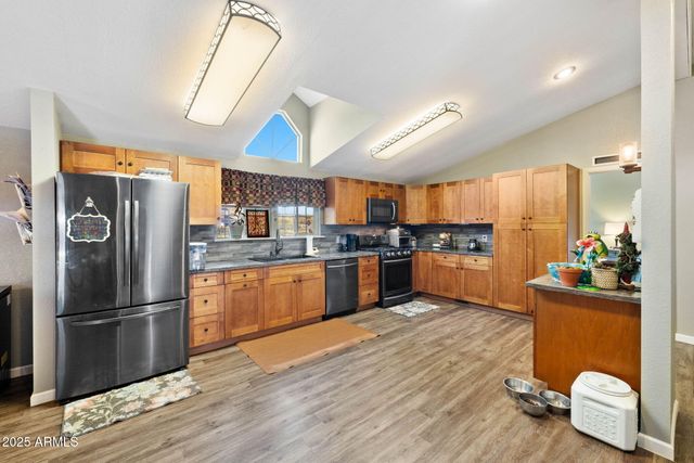 15325 S CORDES LAKES Drive, Mayer, AZ 86333