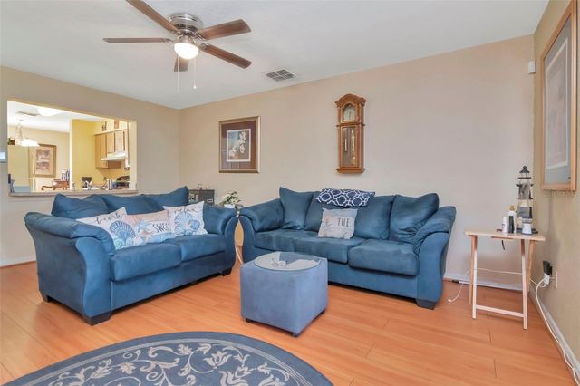 3902 BRIGADOON CIRCLE, Clearwater, FL 33759