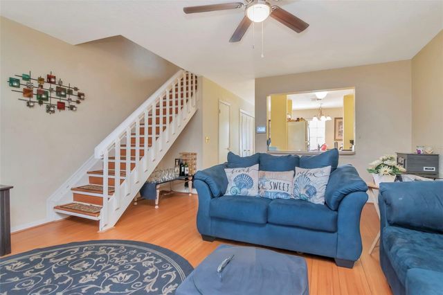 3902 BRIGADOON CIRCLE, Clearwater, FL 33759