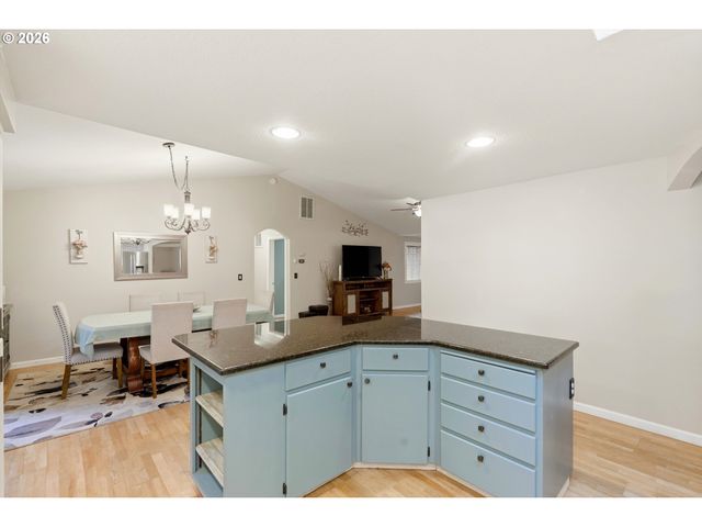 3513 Ne CORBIN Rd, Vancouver, WA 98686