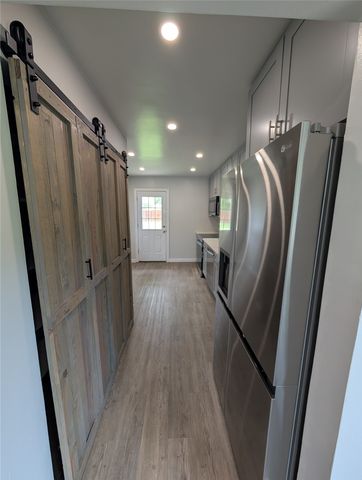 2423 Maryland Avenue, Dallas, TX 75216