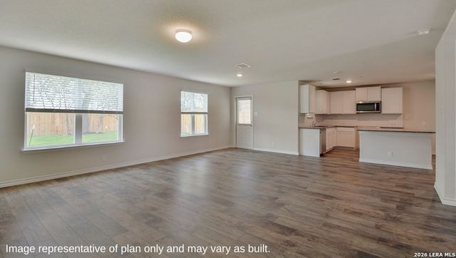 139 Bruce Cv, Mico, TX 78056