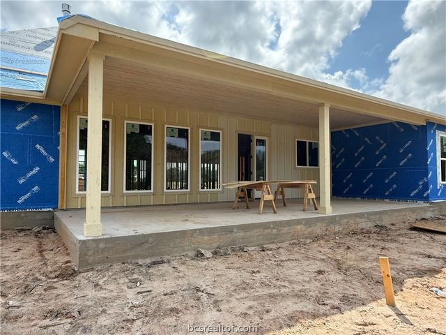 4608 Coral River Road, College Station, TX 77845