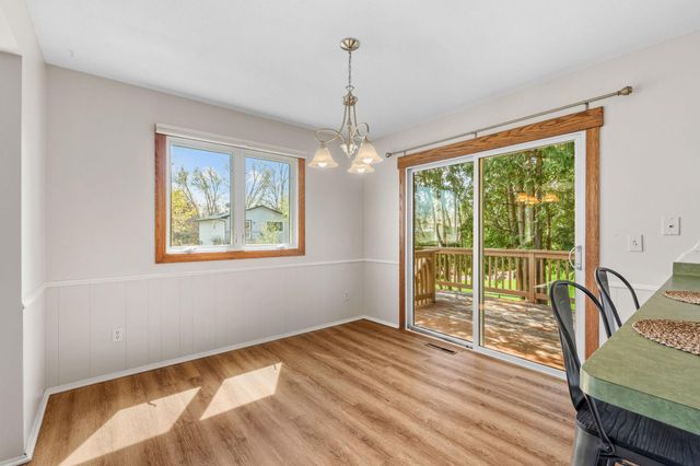 648 91st Avenue NE, Blaine, MN 55434