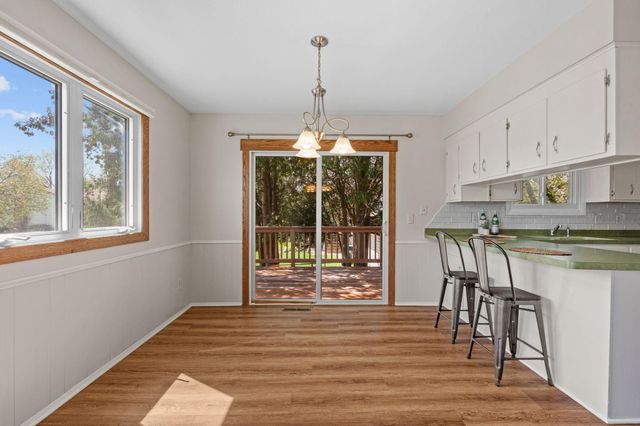 648 91st Avenue NE, Blaine, MN 55434