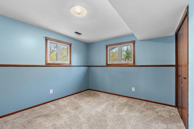 648 91st Avenue NE, Blaine, MN 55434