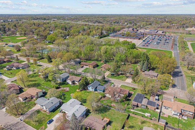 648 91st Avenue NE, Blaine, MN 55434