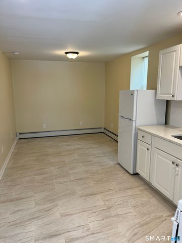 49 New Street, Seymour, CT 06483