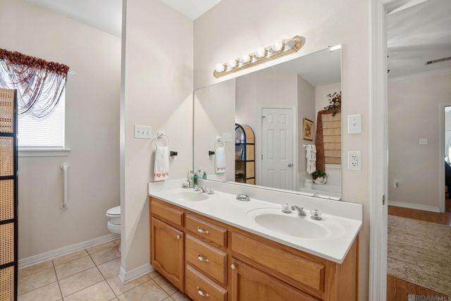 10197 Webb Rd, Hammond, LA 70403