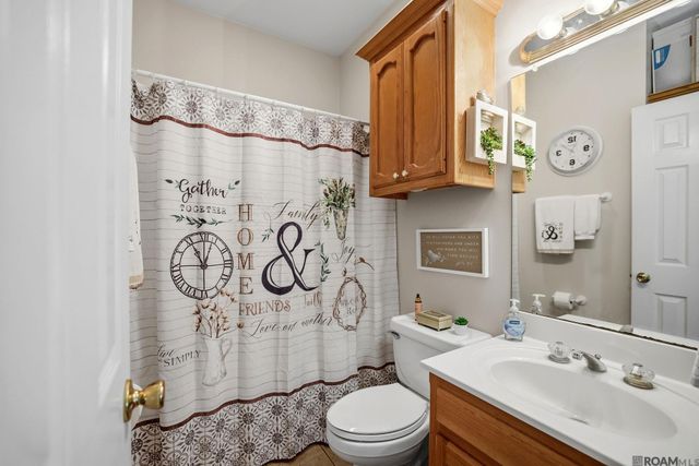 10197 Webb Rd, Hammond, LA 70403