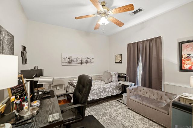 10197 Webb Rd, Hammond, LA 70403