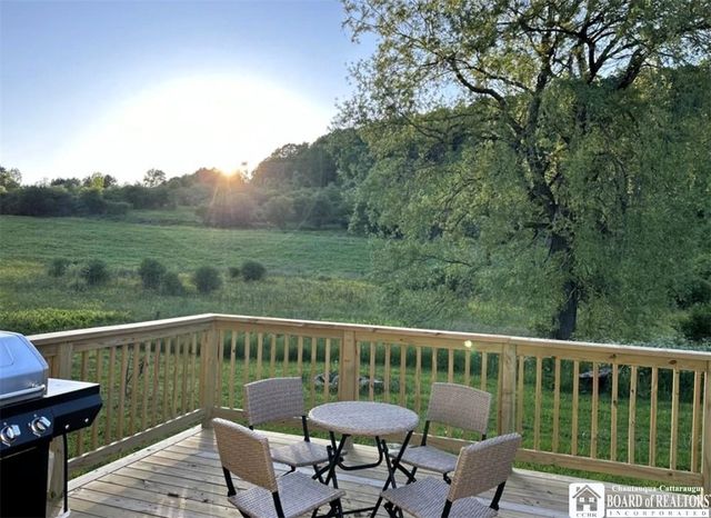 6064 Nys Rte 242 East, Ellicottville, NY 14731