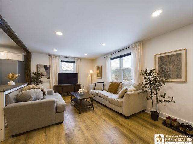 6064 Nys Rte 242 East, Ellicottville, NY 14731