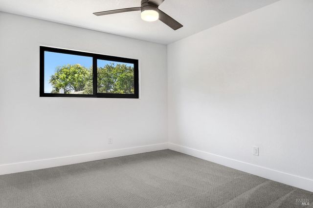 690 Hudson Ct, Sonoma, CA 95476