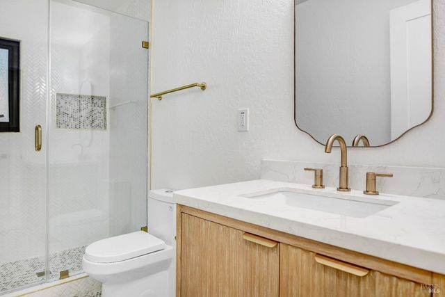 690 Hudson Ct, Sonoma, CA 95476