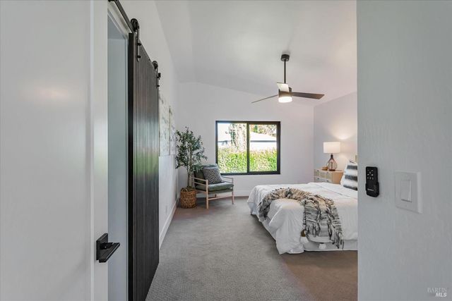 690 Hudson Ct, Sonoma, CA 95476