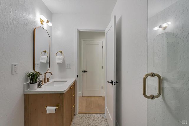 690 Hudson Ct, Sonoma, CA 95476