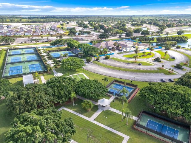 2665 SE 28th St, Homestead, FL 33035