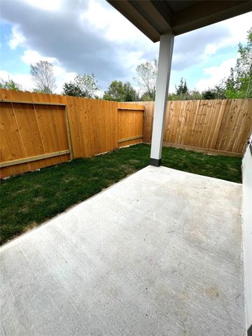 4002 Cusco Ln, Houston, TX 77045