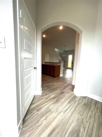 4002 Cusco Ln, Houston, TX 77045