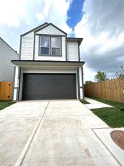 4002 Cusco Ln, Houston, TX 77045
