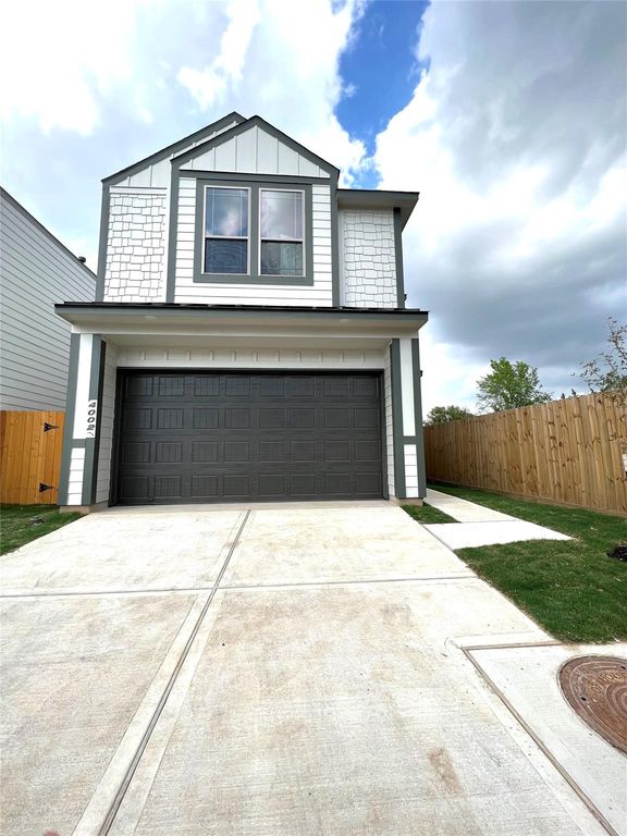 4002 Cusco Ln, Houston, TX 77045