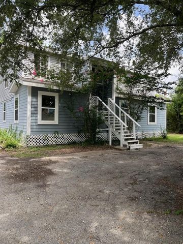 3305 Todville Road, Seabrook, TX 77586