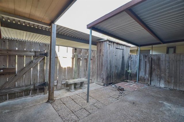 1326 Town Circle Circle 1, Baytown, TX 77520