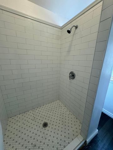 63 N Ogden Avenue, Columbus, OH 43204