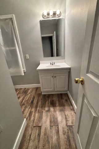 63 N Ogden Avenue, Columbus, OH 43204