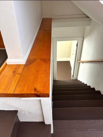 63 N Ogden Avenue, Columbus, OH 43204