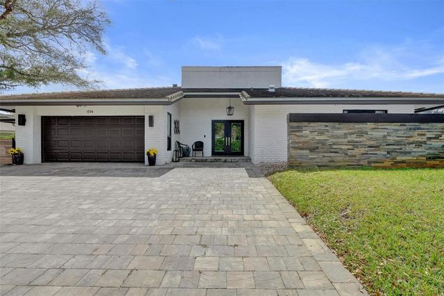 614 Lakewoode Circle W, Delray Beach, FL 33445