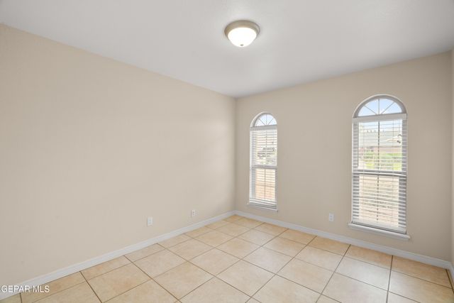 801 TEPIC Drive, El Paso, TX 79912