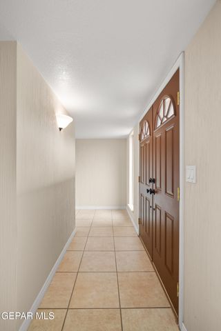 801 TEPIC Drive, El Paso, TX 79912