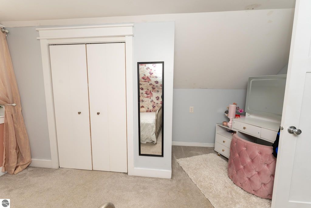 Image 42 of property listing at 308 S 3rd Street, Shepherd, MI 48883