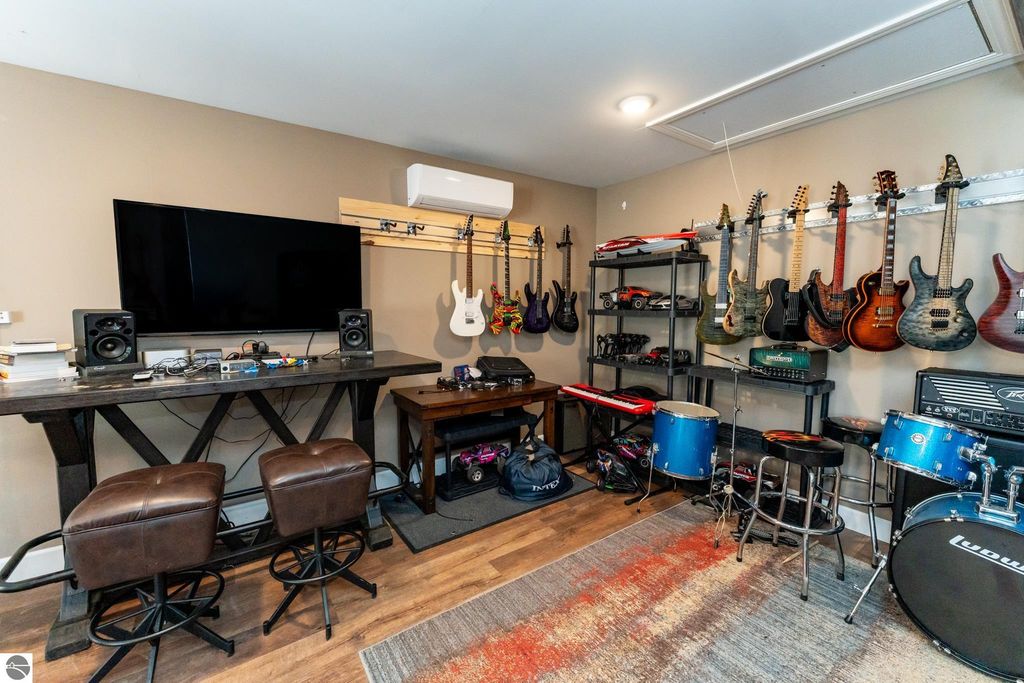 Image 59 of property listing at 308 S 3rd Street, Shepherd, MI 48883